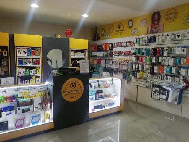 LOCAL 18 GALERIA CENTRO NUEVO